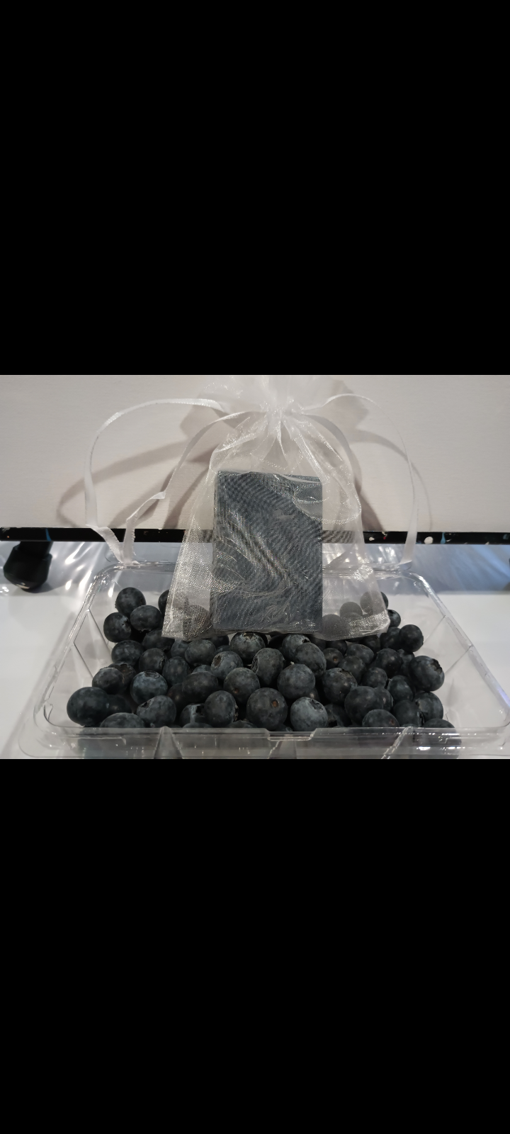 BLUEBERRY SOAP Glycerin Base Rich in Antioxidants  to Promote Youthful Skin